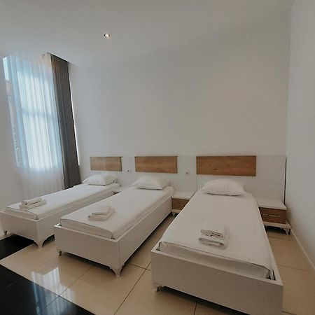 Hotel Restaurant Univers شكودر المظهر الخارجي الصورة