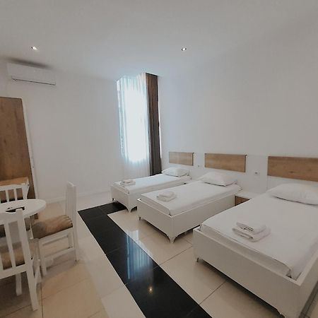 Hotel Restaurant Univers شكودر المظهر الخارجي الصورة