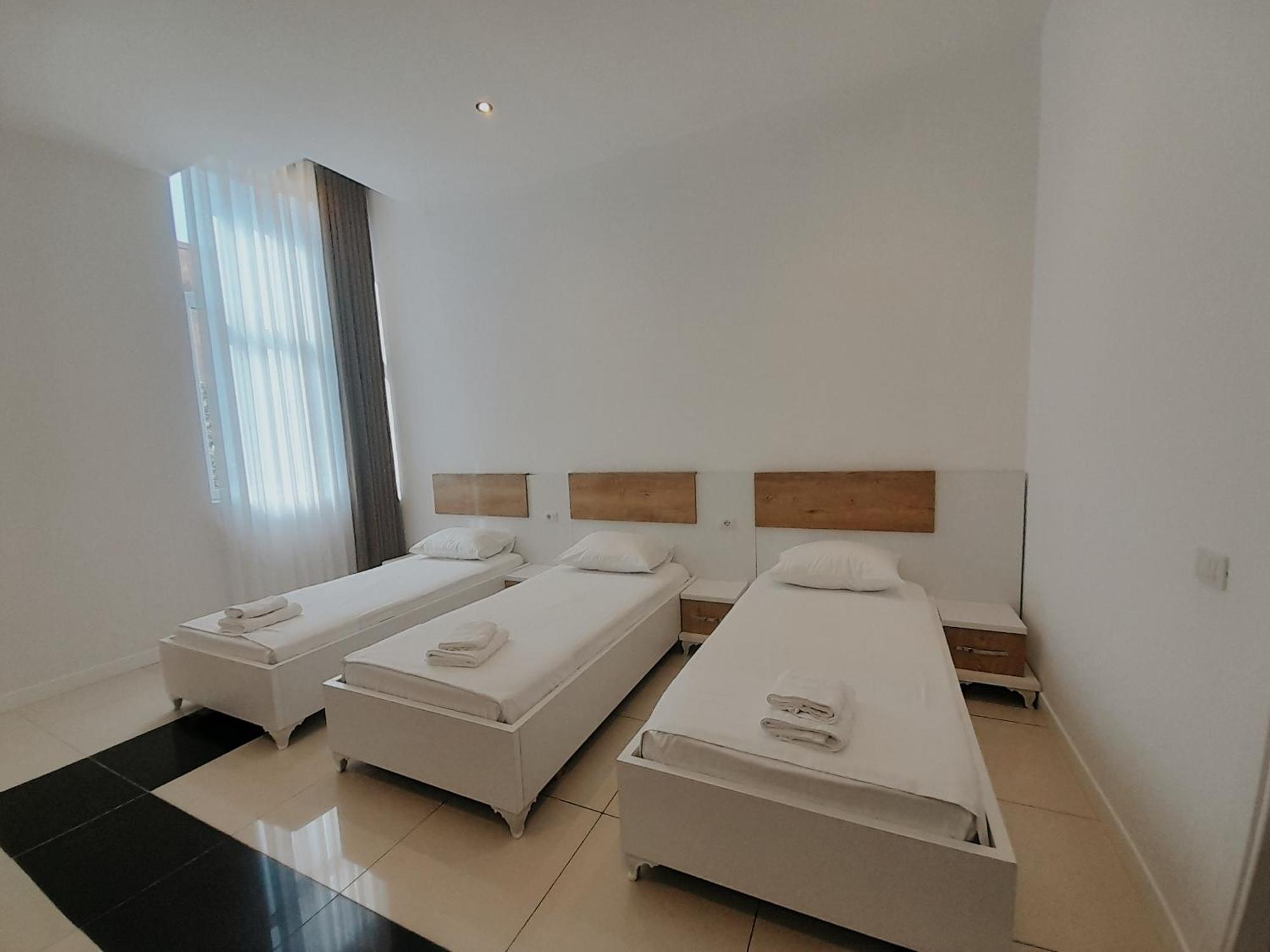 Hotel Restaurant Univers شكودر المظهر الخارجي الصورة