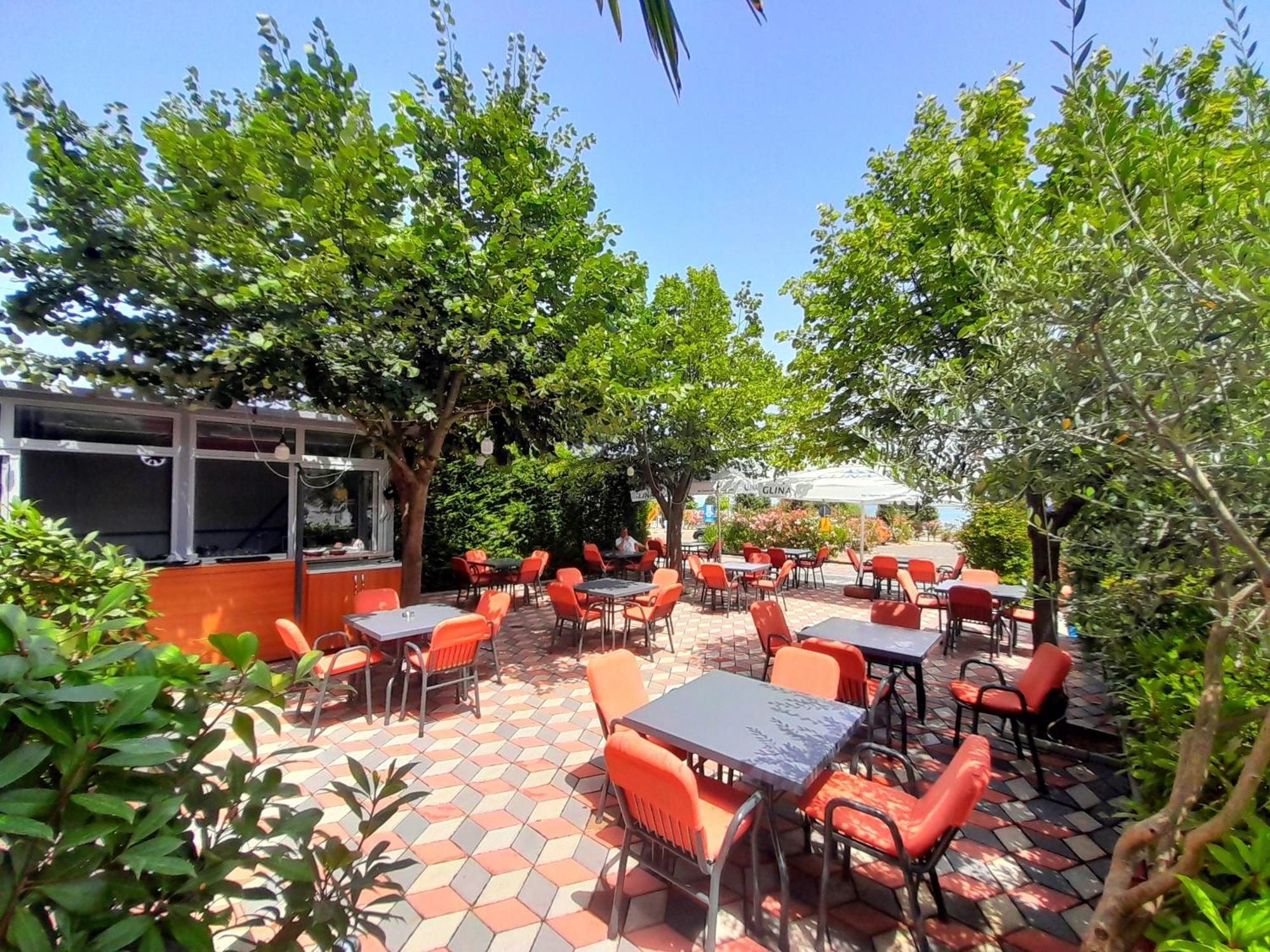 Hotel Restaurant Univers شكودر المظهر الخارجي الصورة